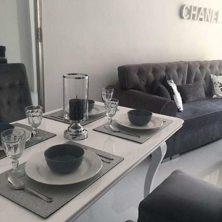 Apartament Chanel Centrum Apartment Malbork Bagian luar foto